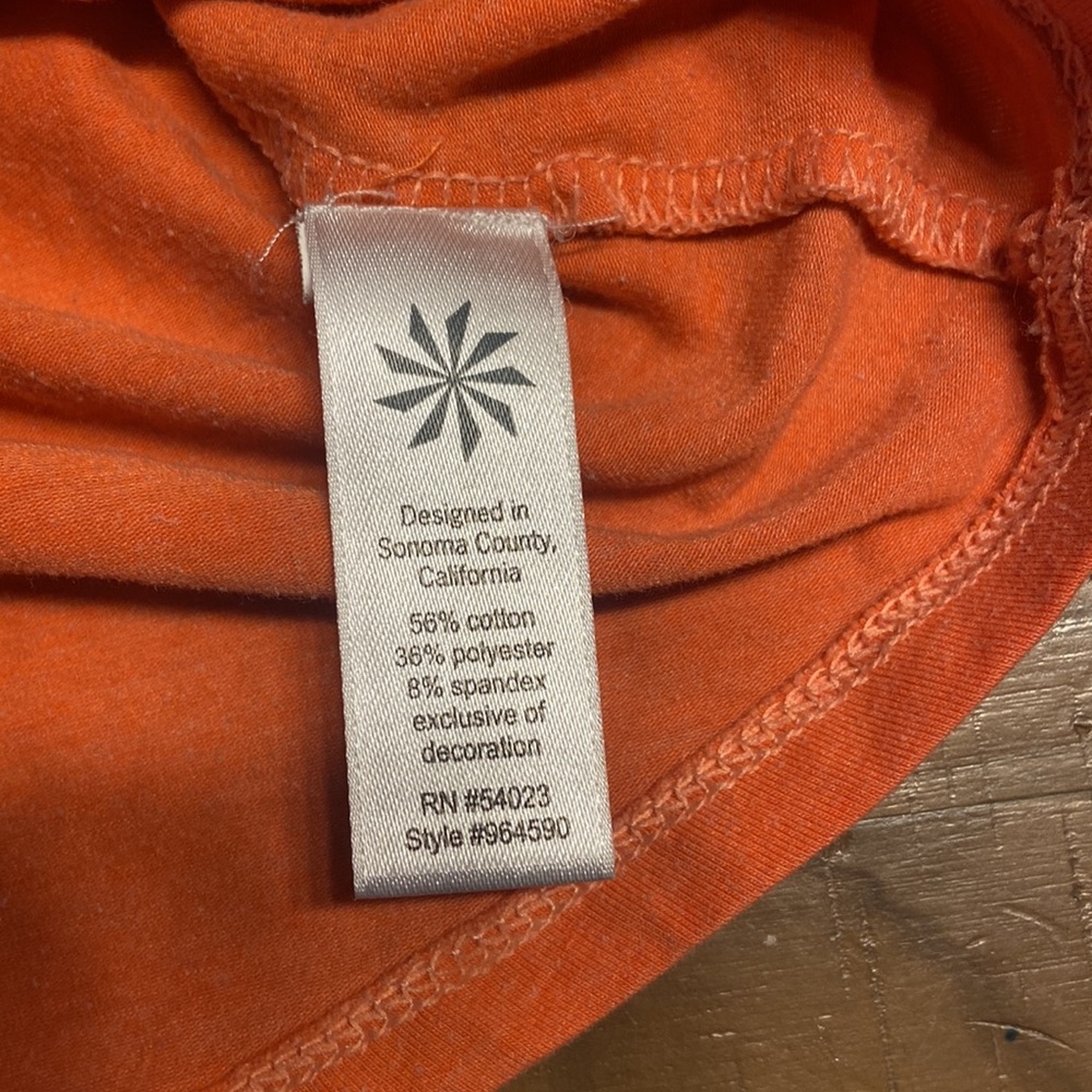 Athleta lightweight tee - Picture 3 of 5